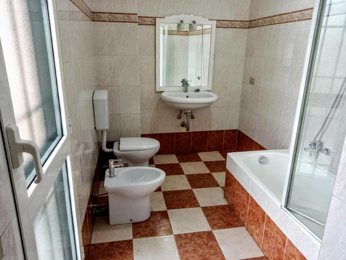 B&B Mike Novi Ligure Zewnętrze zdjęcie